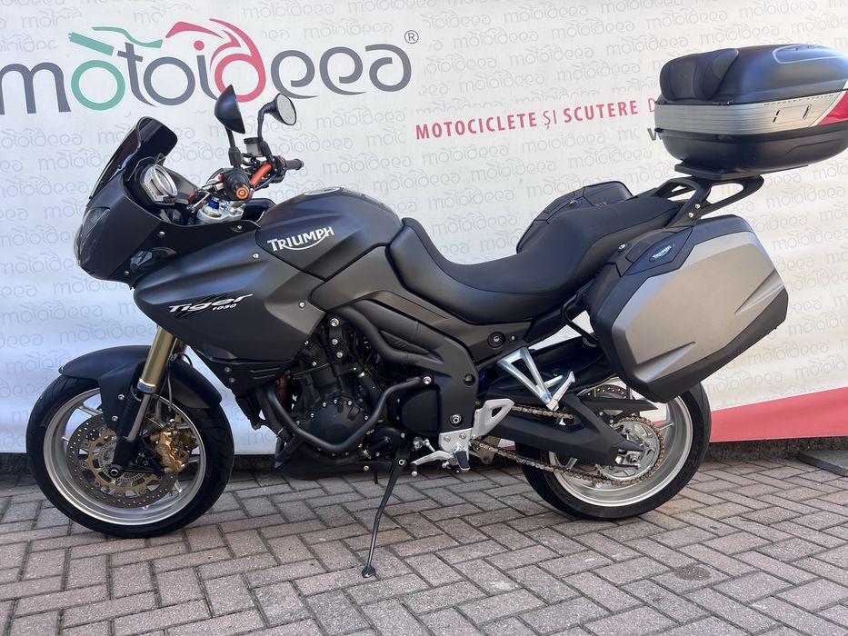 Motoideea vinde TRIUMPH TIGER 1050 ABS 2010 Rate Garantie