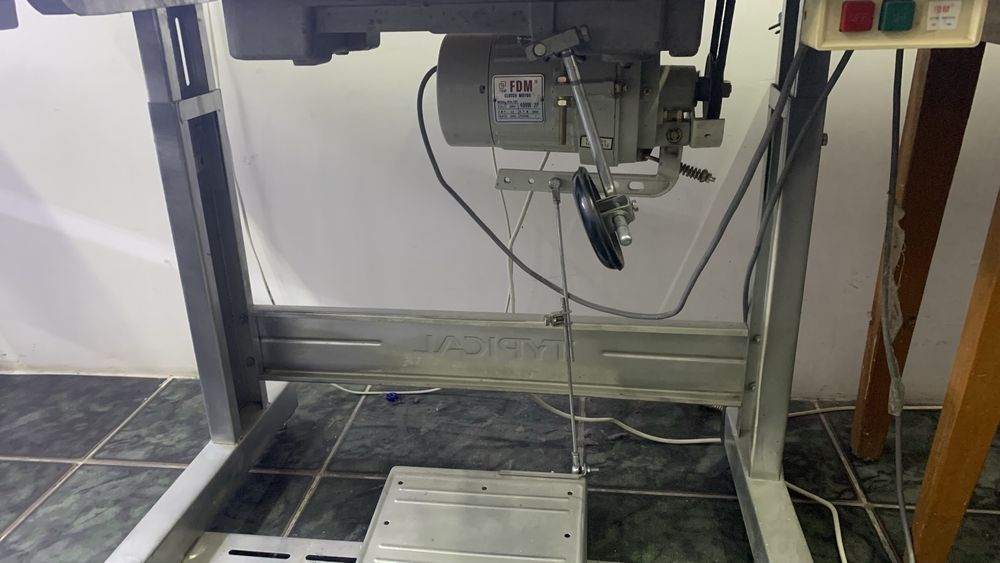 Машинка промышленная  Typikal