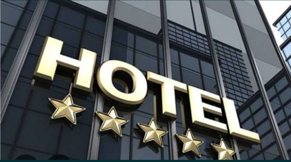 Продаётся гостиница “100” в Яккасарае, рядом с аэропортом.