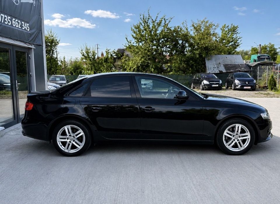 Audi A4 Limuzina