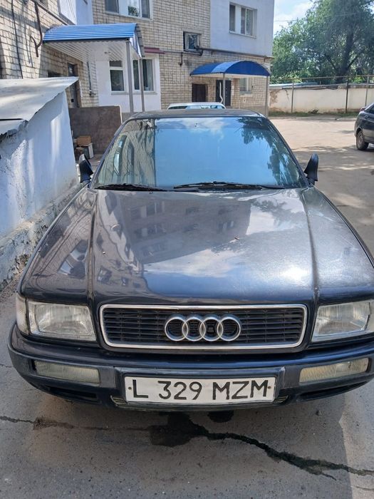 Срочно продаю ауди 80