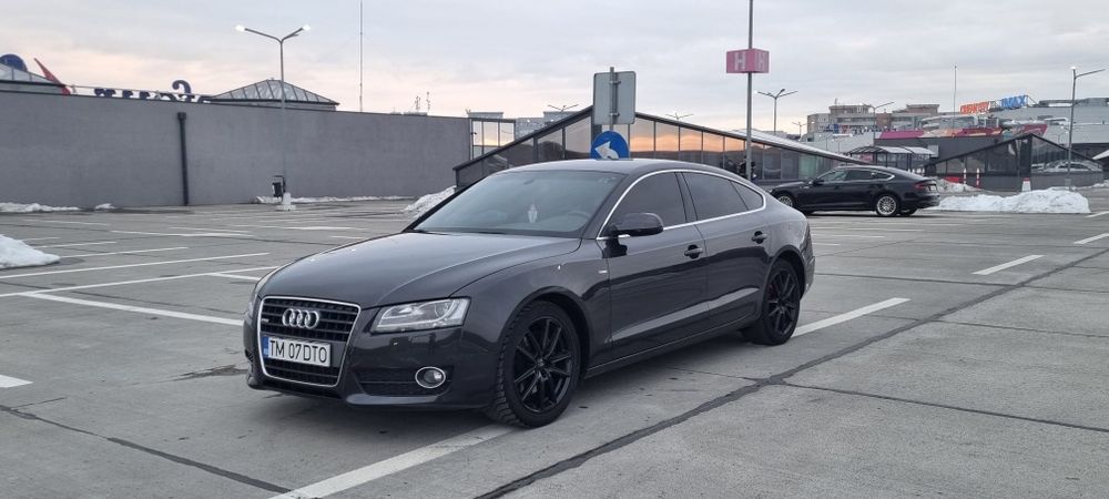 Vând sau schimb Audi A5 an 2011 Euro 5