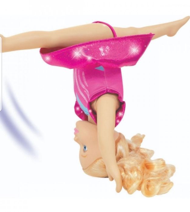 Maia gimnasta. Cu telecomanda.