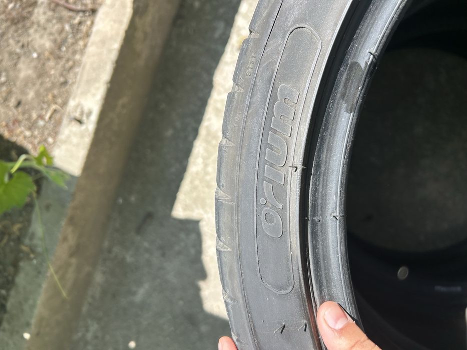 Гуми 215/40 ZR17 87W