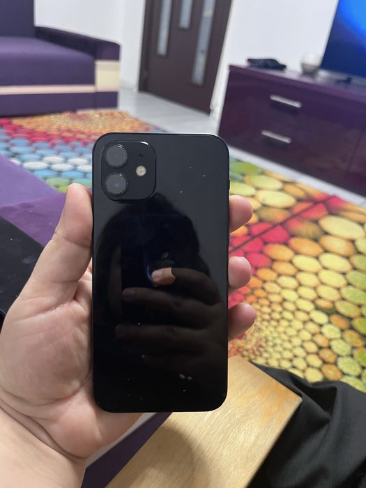 Iphone 13 ,capacitate 64 Gb