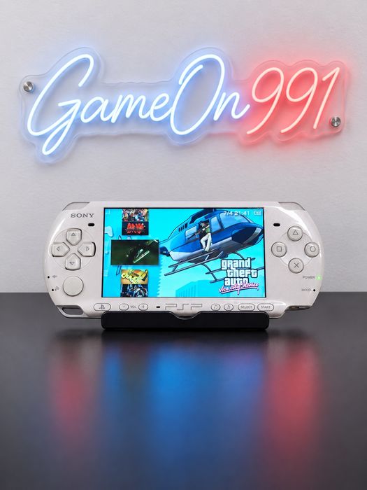 Sony PSP 3000, Modat, 550 jocuri, consola 9 în 1, husă + brațară, 12 luni acoperire.