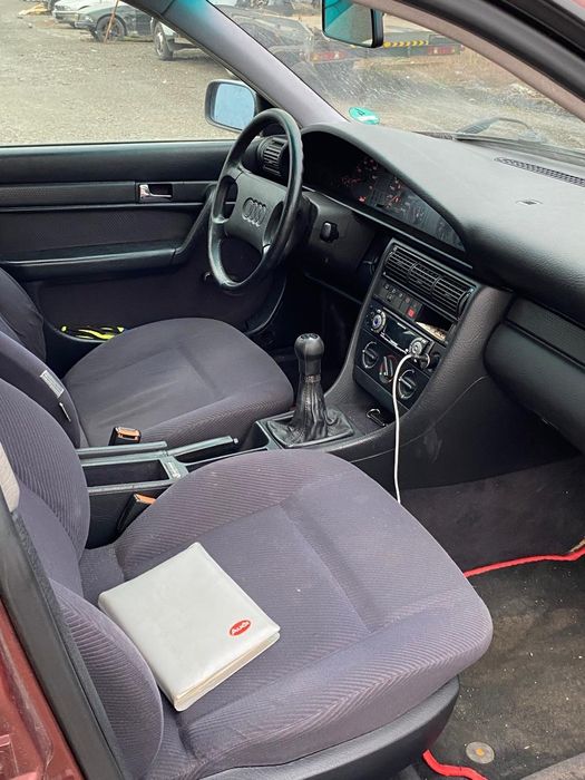 Ауди 100 с4 2.3 на запчасти