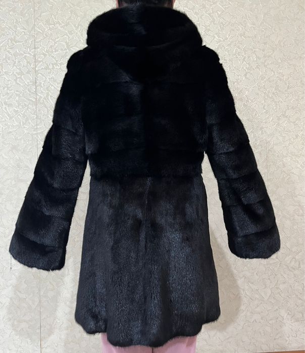Продается норковая шуба