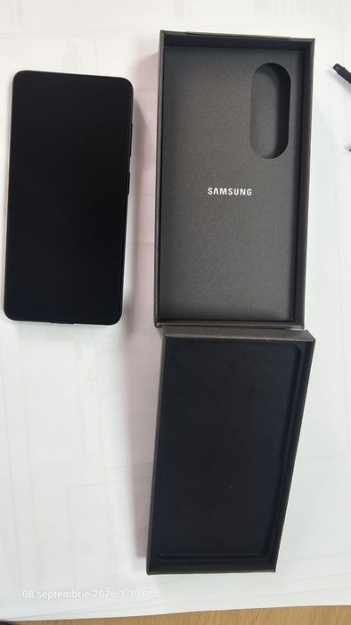 Samsung  galaxy S26 256 gb