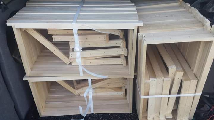 Пчелни Рамки прави