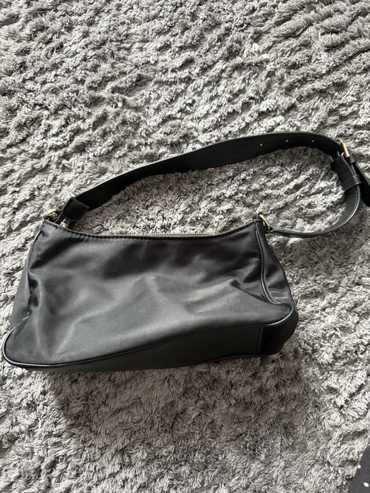 Guess сумочка черная