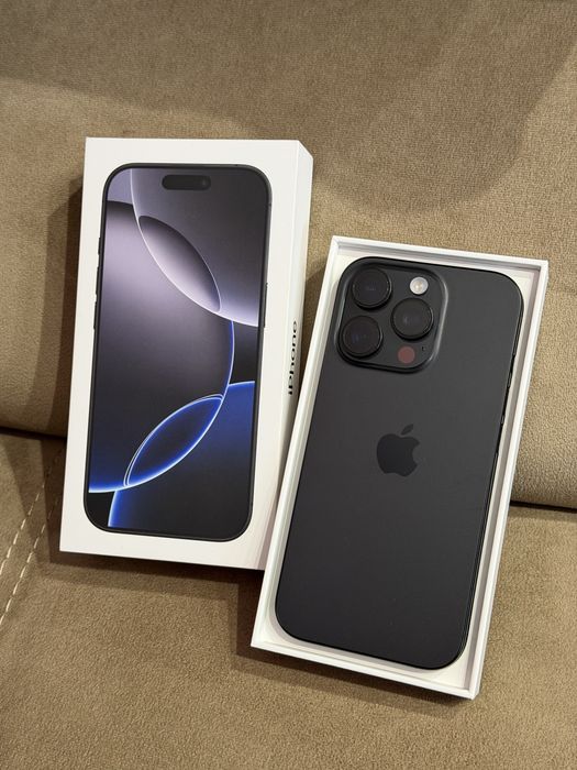 iPhone 16 Pro Black Titanium