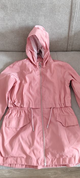 Ветровка на девочку ростом до 146 см