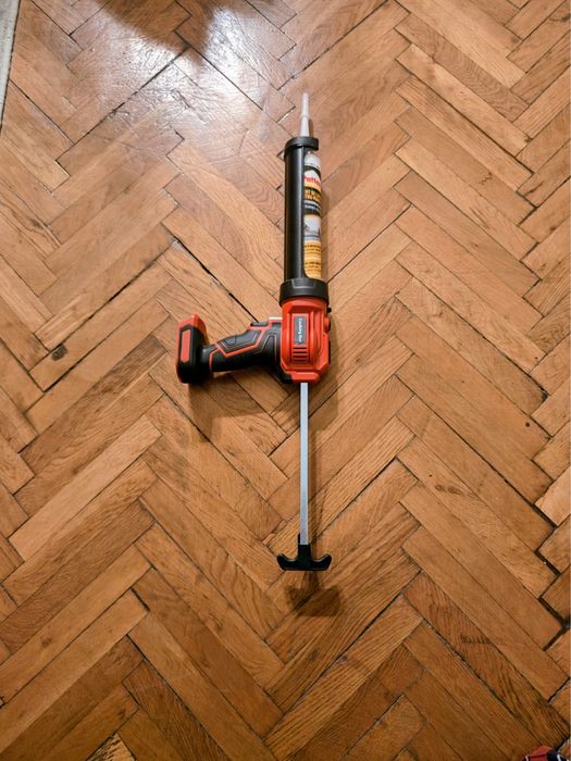 Pistol electric pentru tuburi silicon NOU