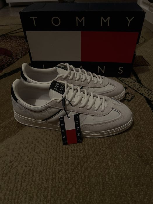 Tommy hilfiger original 43р