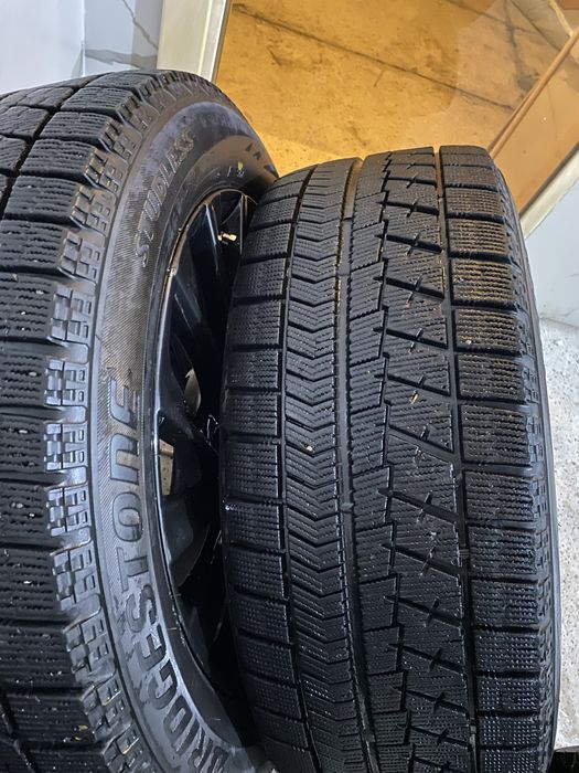 Продаю комплекс шин 215/55/17
