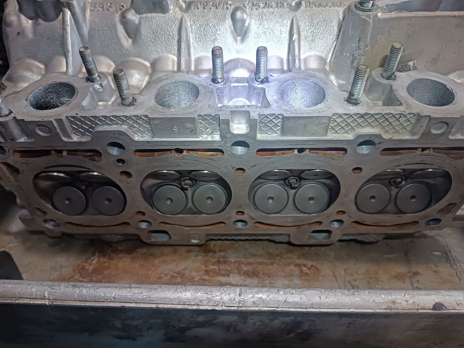 Приора гранта 16 клапанный двигатель