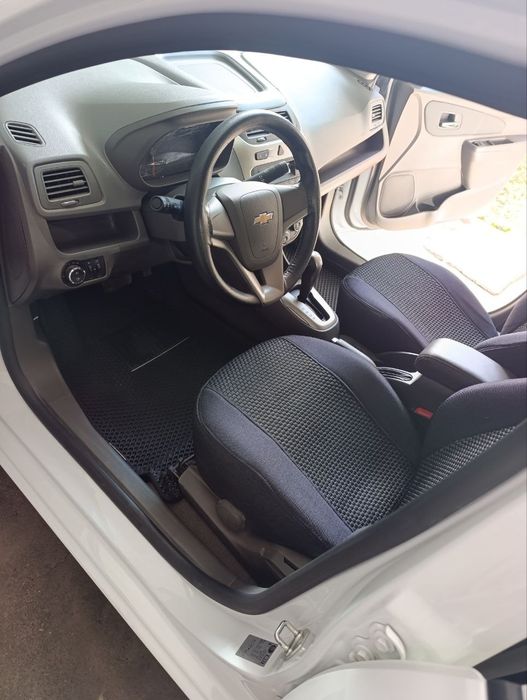 Chevrolet Cobalt 2025 — 5