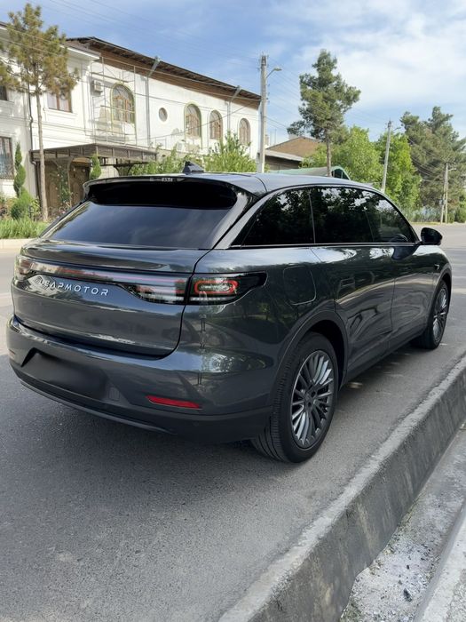 Leapmotor c11 2 dop opsiya hybrid Toshken shaharga nasiya savdo bor