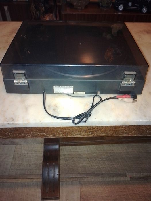 Грамофон SONY PS-LX49P