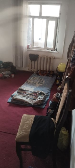 Сергели 6 Квартира 700000 укидиган, ишлидиган боллага