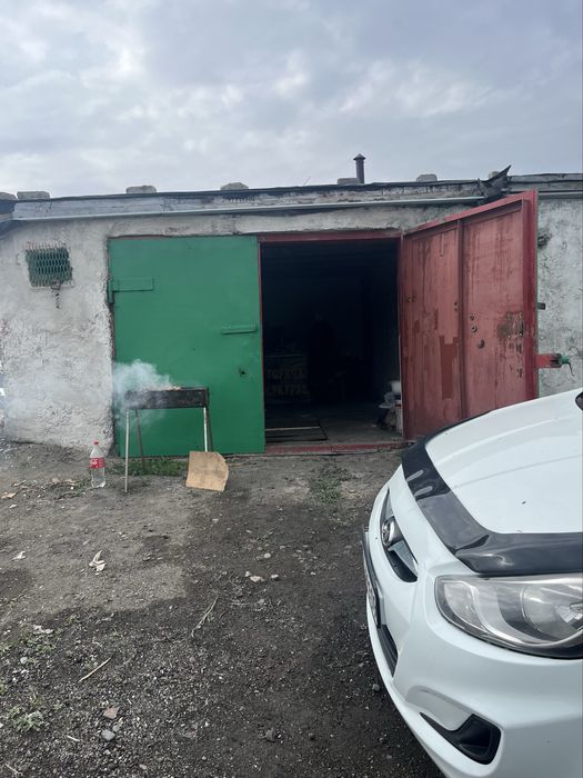 Продам гараж 14мкр