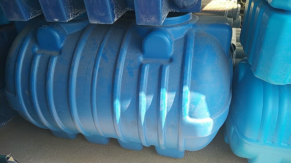 Ichimlik suvi uchun bochkalar 200litrdan 18 TONNA gacha