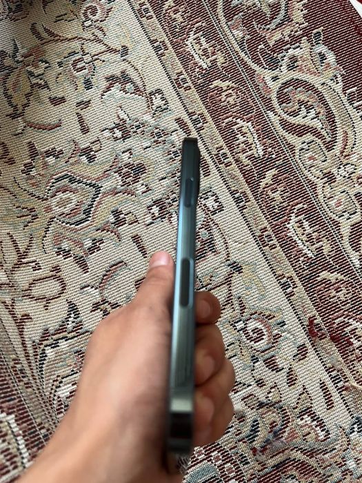 Iphone 12 pro sotiladi
