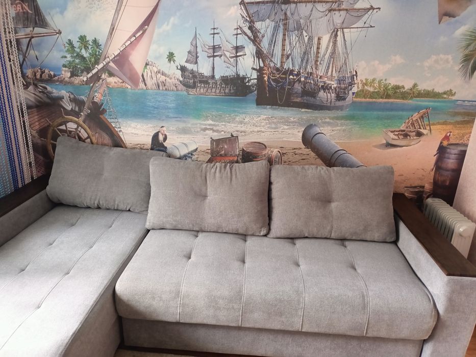 Продам диван в хорошем состоянии