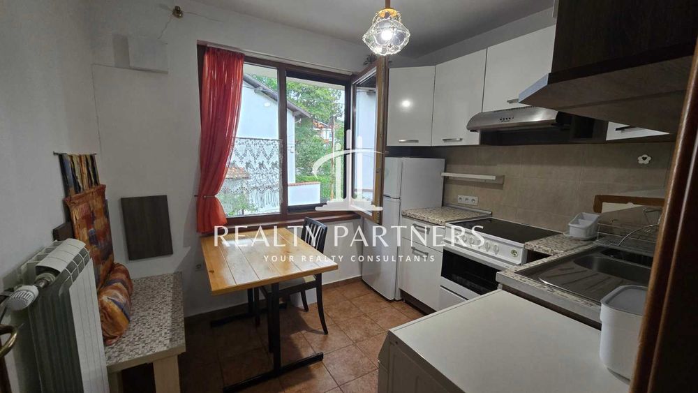 Дава се под наем Етаж от къща в с. Рударци, Област Перник - 75 кв.м за 392.7 € - Снимка #5