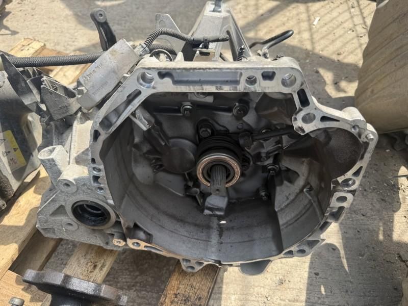 Cutie de viteze manuala 50000 km Dacia Sandero 2 facelift JH3 397 cuti