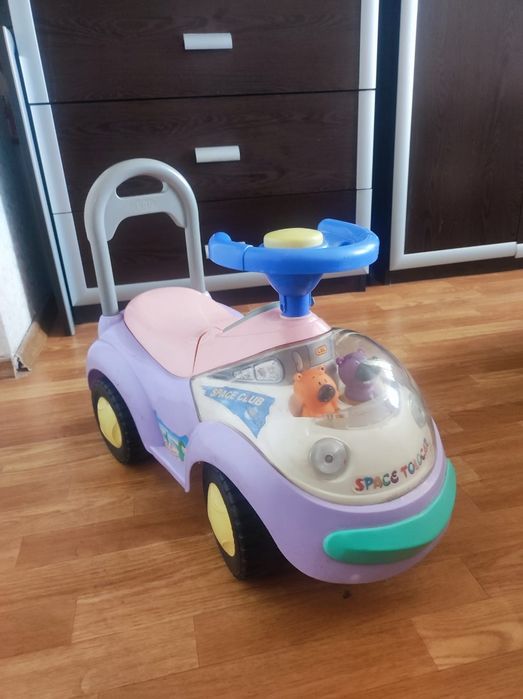 Продам детский машинка /толокар