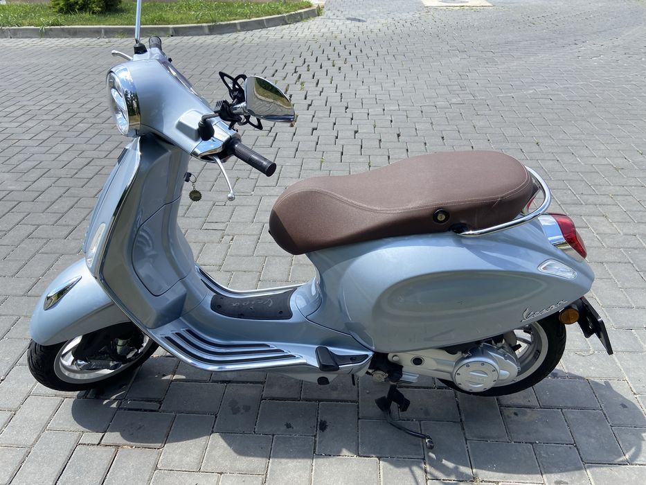Vând Vespa Primavera 50cc – Stare impecabilă