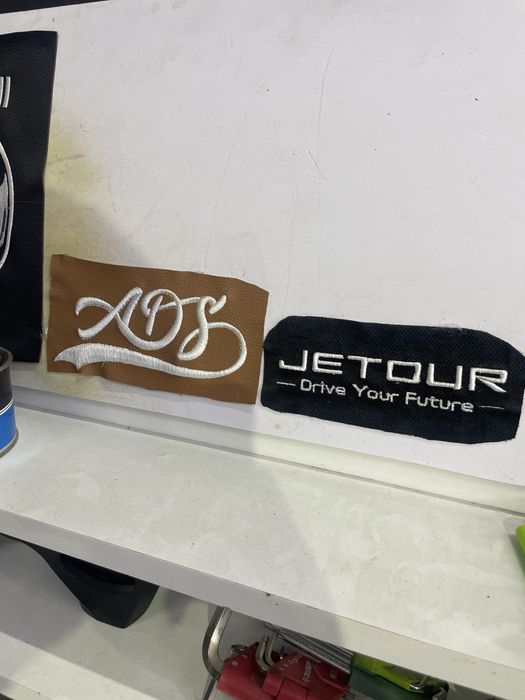 Продам вышивальную машинку