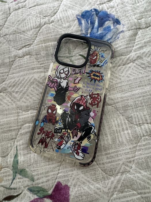 чехлы на айфон, разные модели