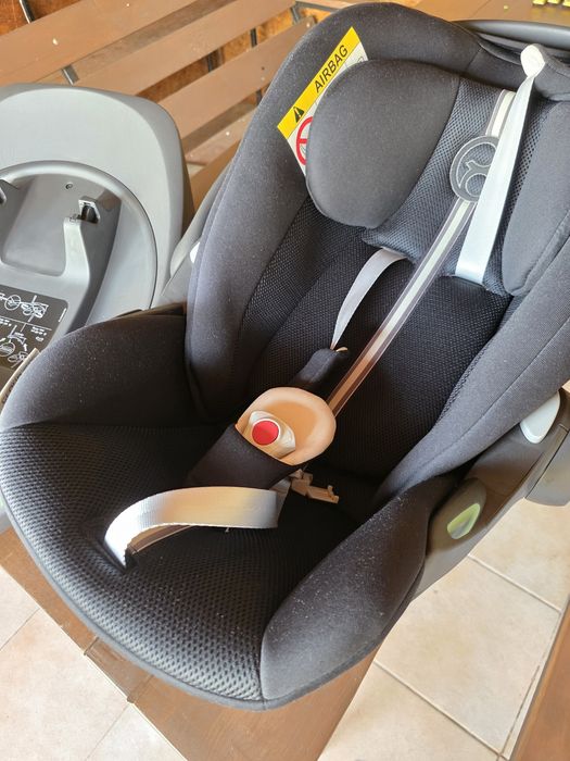 Cybex Cloud G i-Size Plus, Moon Black – stare foarte bună