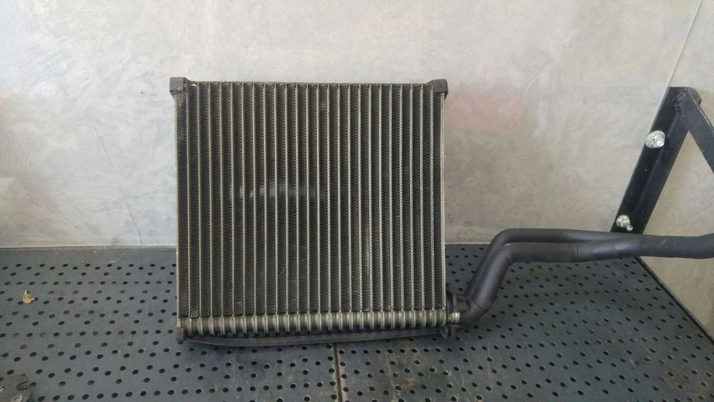 Radiator calorifer clima bord audi a4 b7 8e 8e1820103a