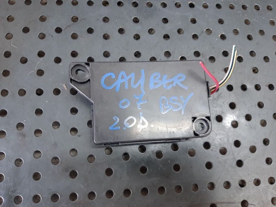 modul control central dodge caliber 2.0 di-d dupa 2006  p04671918ae