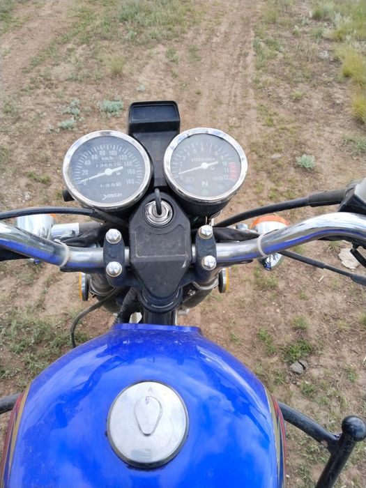 Мотоцикл 200 куб яки