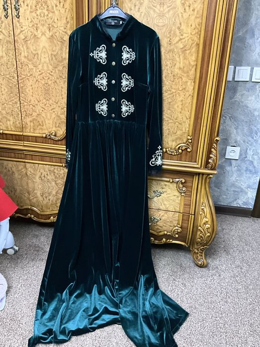 Uzun koyne bir marta kiyilgan