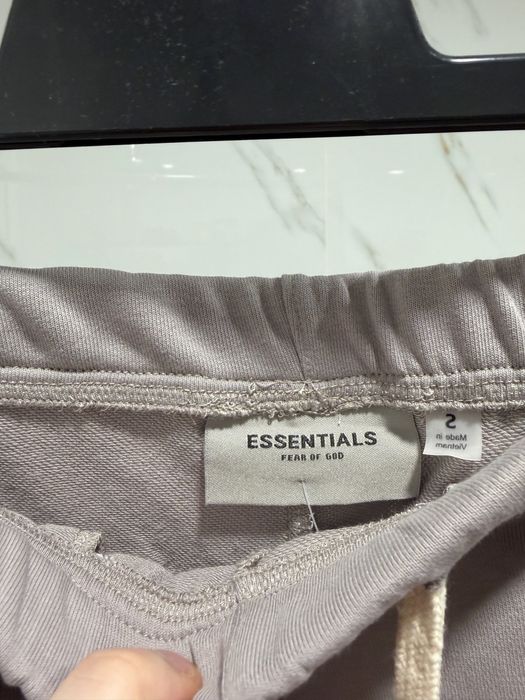 *OFERTA* Pantaloni Scurti Essentials