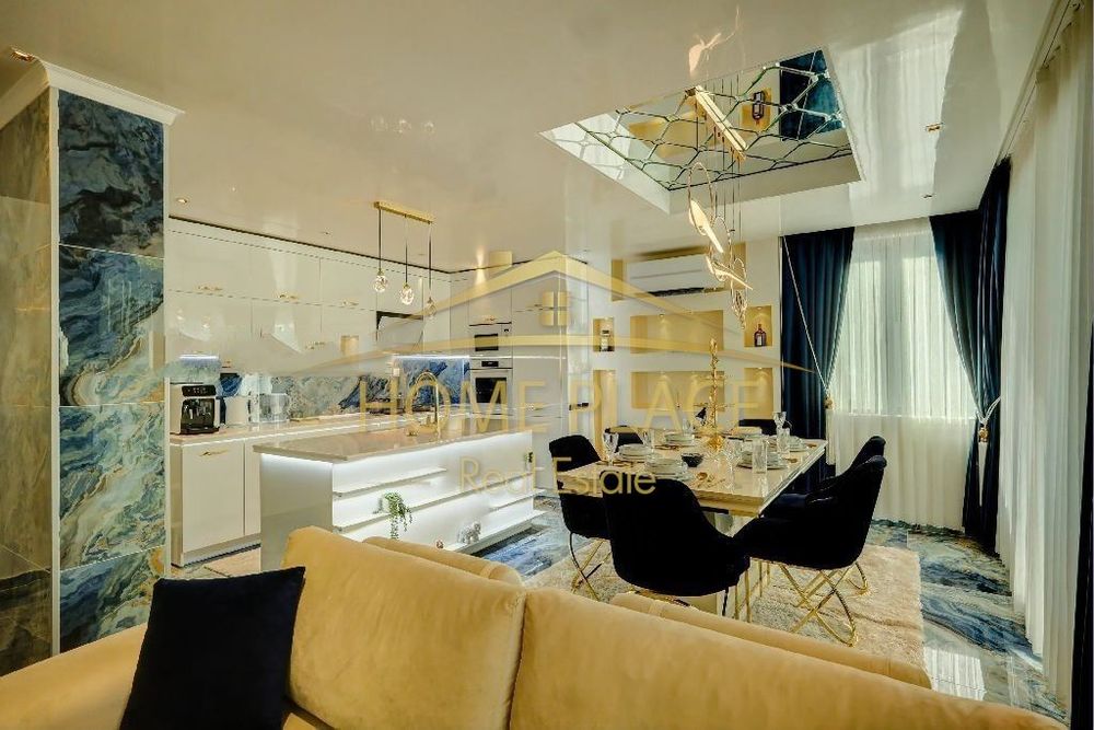 ПАРКОМЯСТО ! Тристаен апартамент под наем - Галата