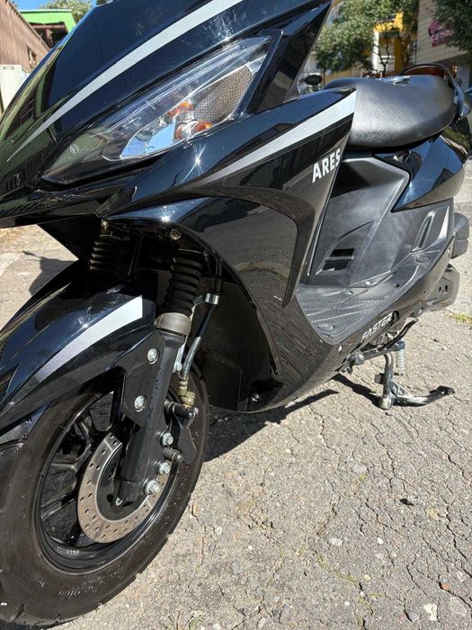 Scuter Ares Faster 125cc automat nelimitat model 2025 NOU