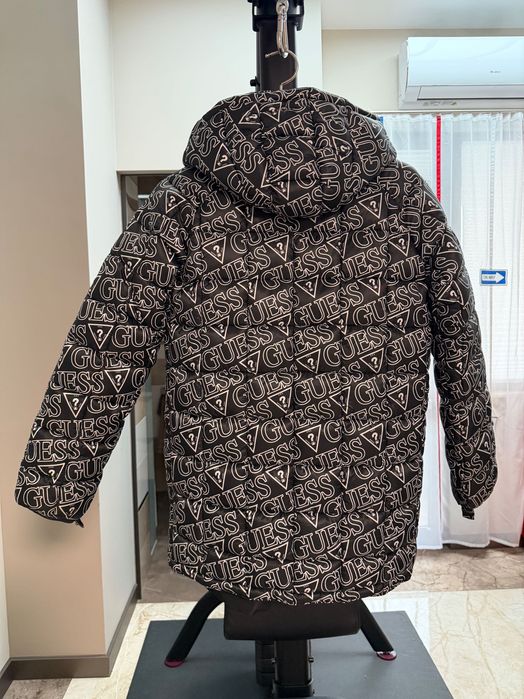 Детско яке Guess
