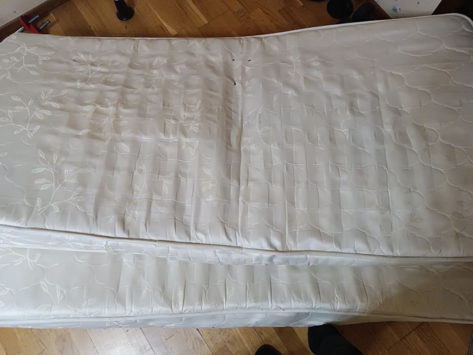 Матрасы 0.9х1.9 Б/у