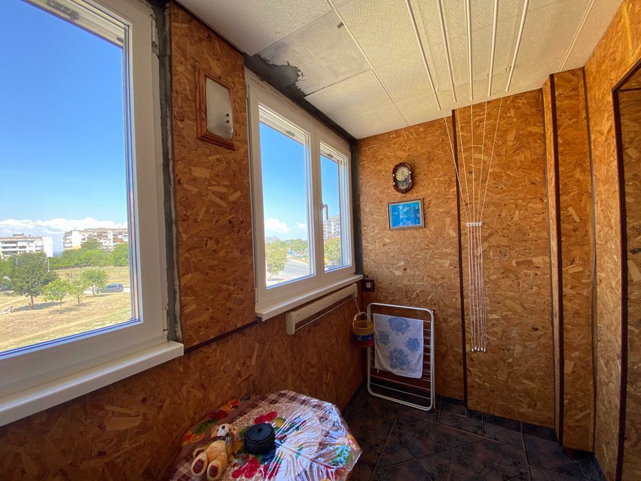 Продава се Двустаен апартамент в Русе, Чародейка - Север - 68 кв.м за 1103 €/кв.м - Снимка #6