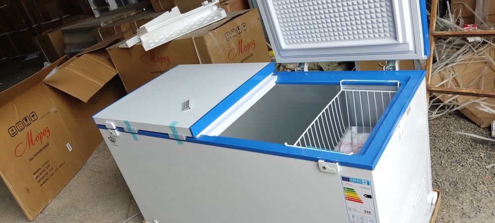 Морозильник с вмятинами и дефектами