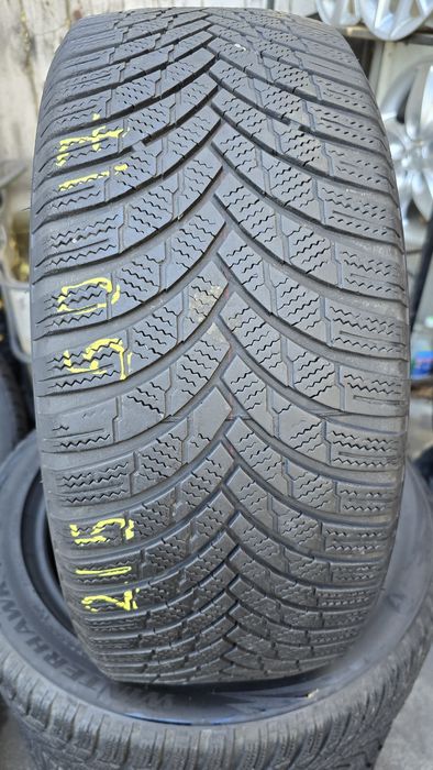 4 anvelope iarnă Firestone 215/50/17- dot 2022