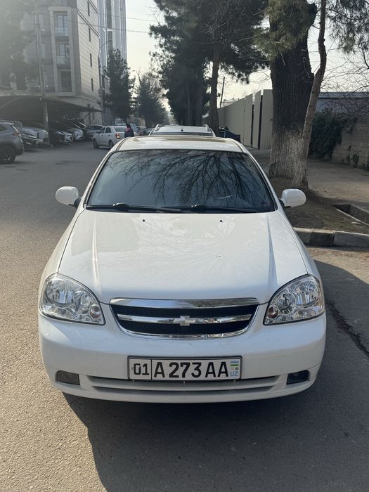 Chevrolet Lasetti 1.8