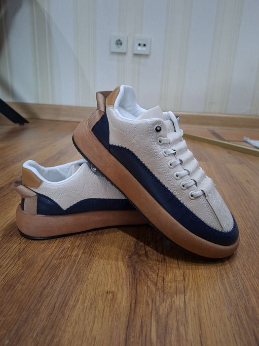 Обувь на подвседневку